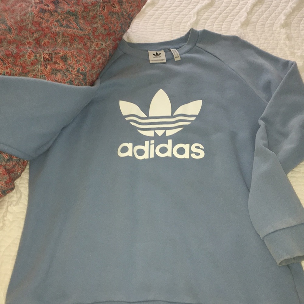 SOLD! 🚫Sweatshirt! To big on me..Make an offer